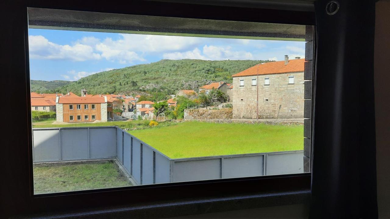 Villas Do Laboreiro - Casa 8 Castro Laboreiro Exteriör bild